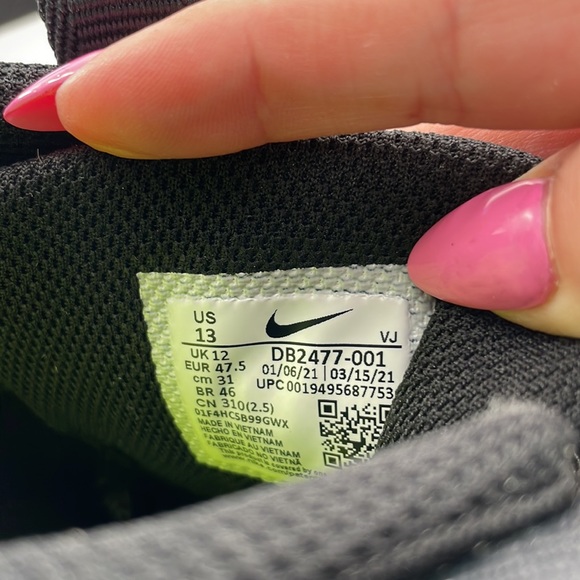 Nike Men's Crater Impact Black/neon green  size 13 - Picture 9 of 10